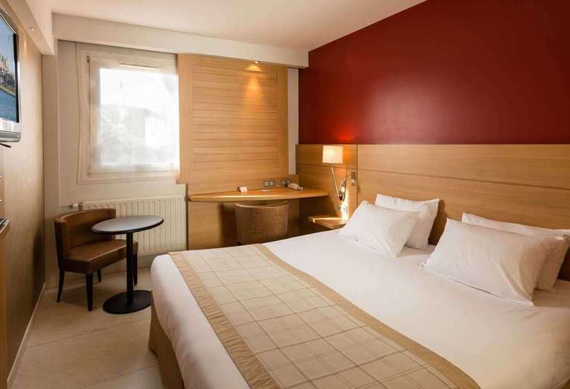 هتل Best Western Plus Le Lavarin