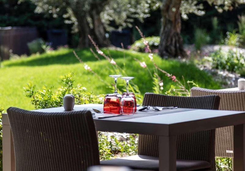 هتل Best Western Plus Le Lavarin