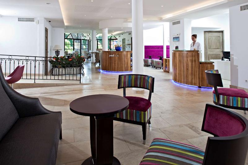 هتل Best Western Plus Le Lavarin