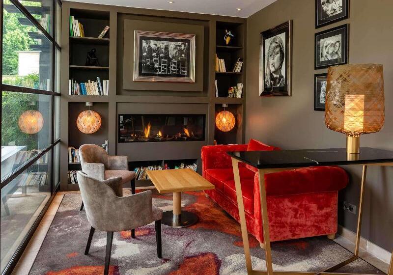 هتل Best Western Plus Le Lavarin