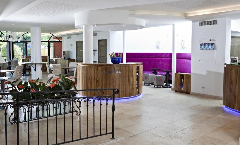 هتل Best Western Plus Le Lavarin