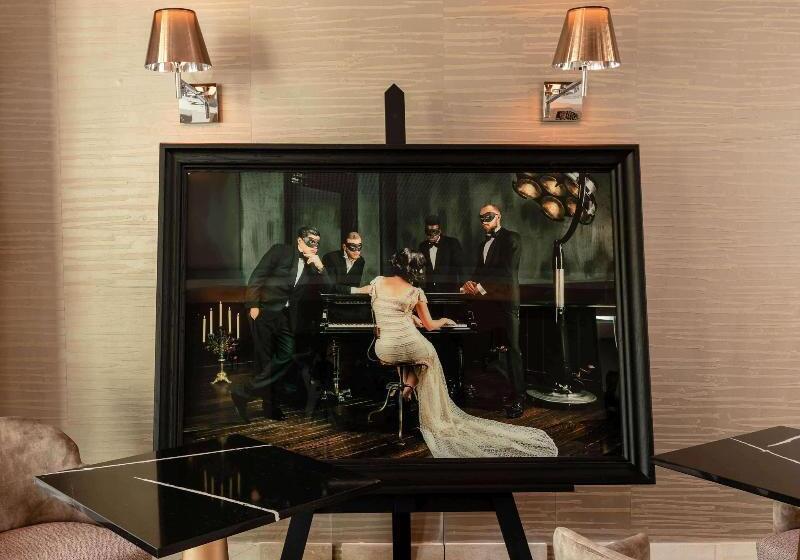 هتل Best Western Plus Le Lavarin