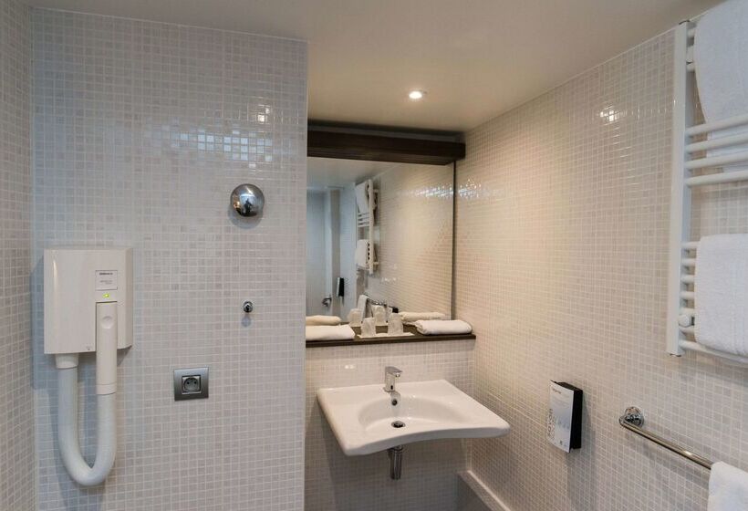 Отель Campanile Agen