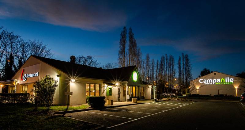 Отель Campanile Agen