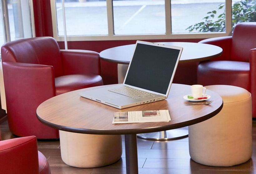 호텔 Campanile Aixlesbains