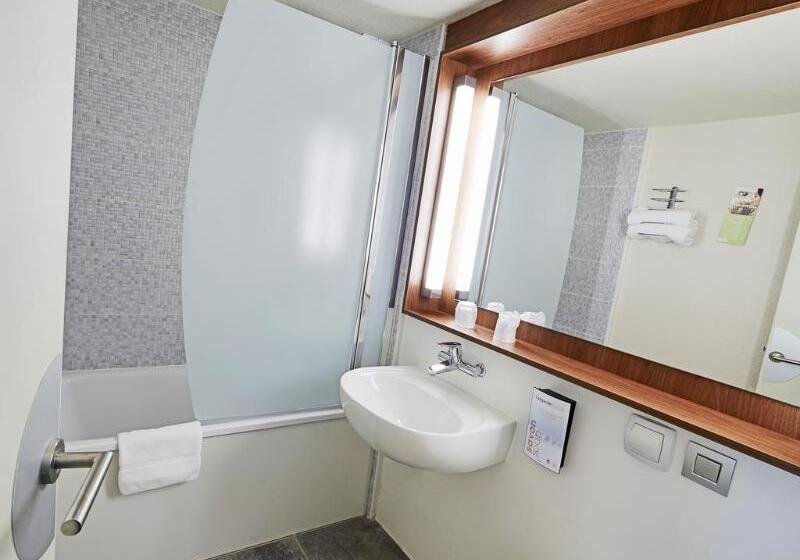 호텔 Campanile Aixlesbains