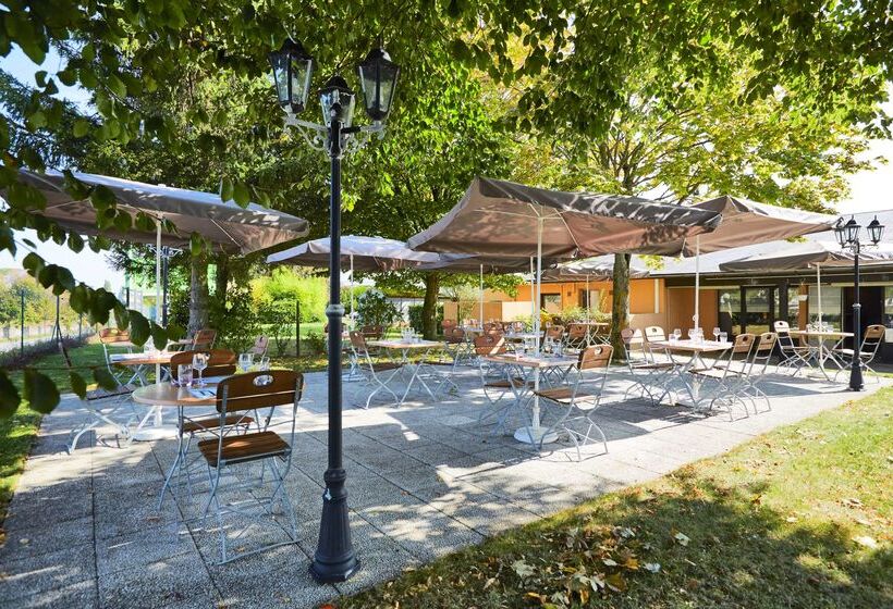 ホテル Campanile Alençon