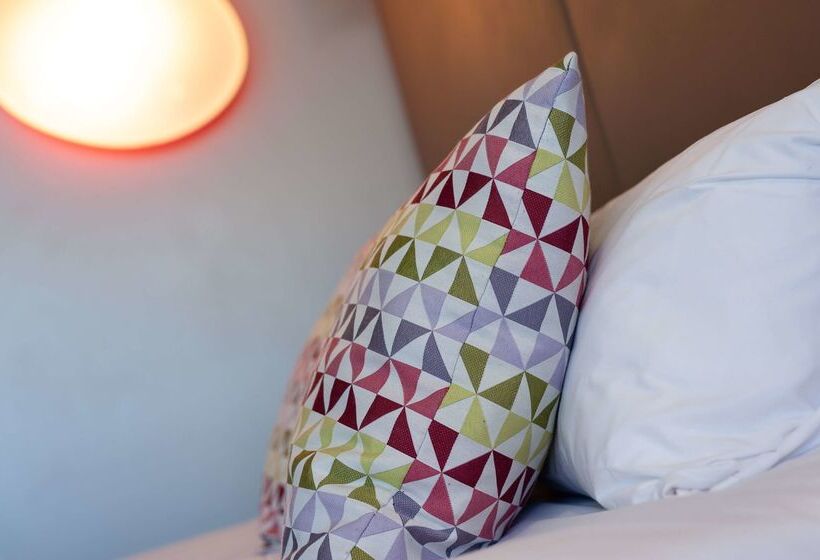 فندق Campanile Beaune