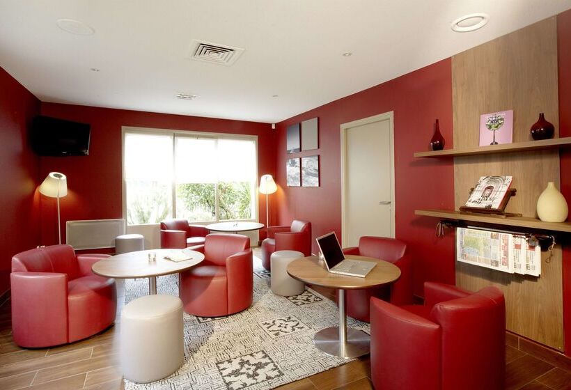 호텔 Campanile Biarritz