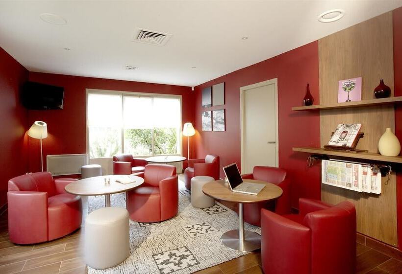 호텔 Campanile Biarritz