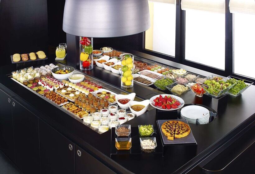 בית מלון כפרי Campanile Brest   Gouesnou Aeroport