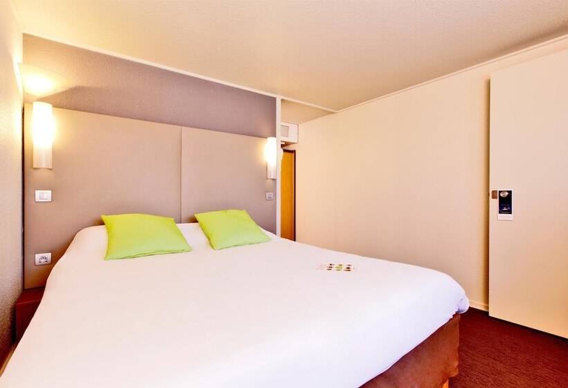 בית מלון כפרי Campanile Brest   Gouesnou Aeroport