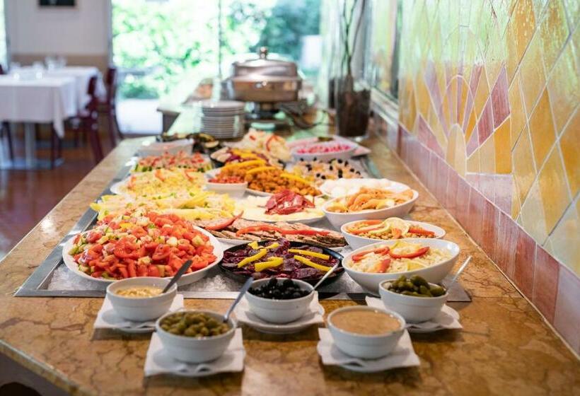 호텔 Campanile Cannes Ouest  Mandelieu