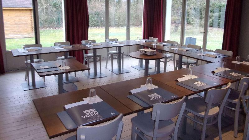 Campanile Hotel Chantilly