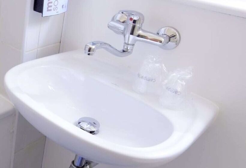 Отель The Originals City, Hôtel A Pic, Cherbourg