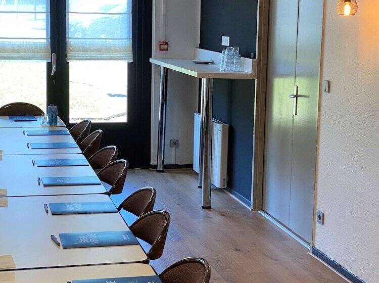 בית מלון כפרי Campanile Colmar Parc Des Expositions