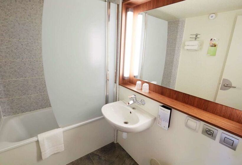 Campanile Hotel Compiegne