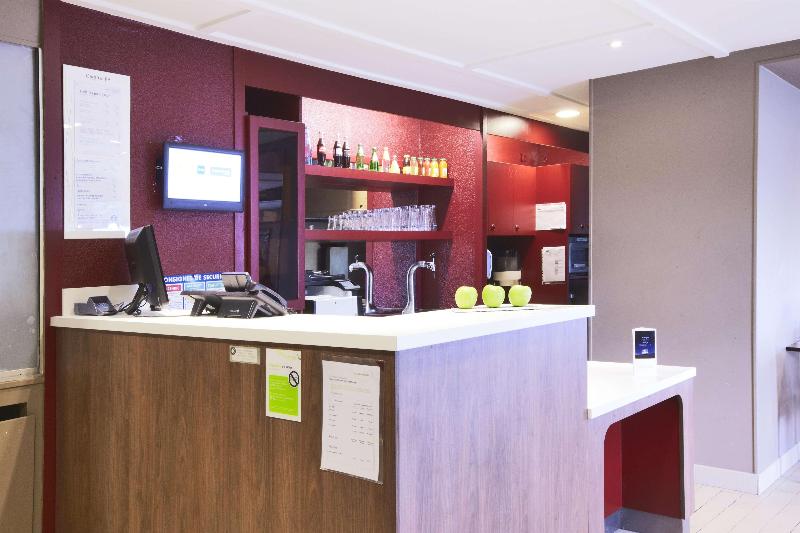 בית מלון כפרי Campanile Dijon Est Saint Apollinaire