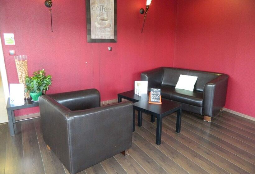 ホテル Campanile Epernay   Dizy 51530