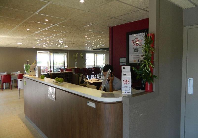 ホテル Campanile Epernay   Dizy 51530