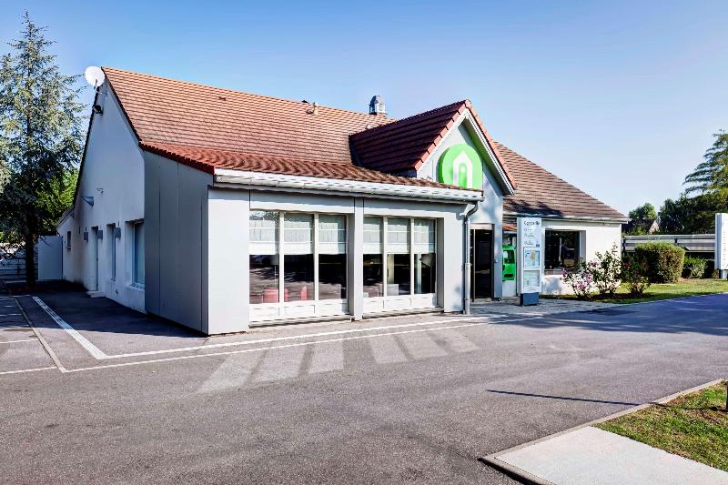 هتل Campanile Evry Ouest Corbeil Essonnes