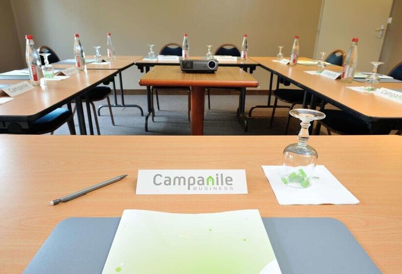 Отель Campanile Grenoble Sud Seyssins