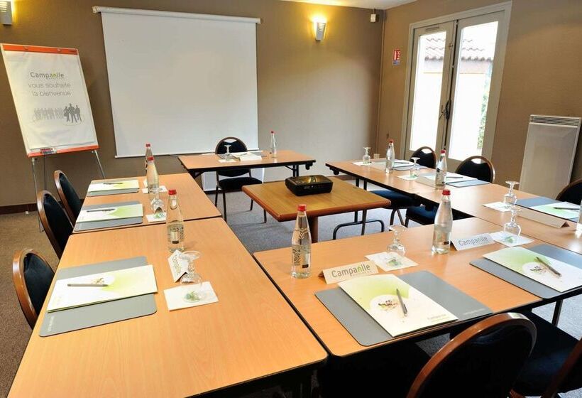Отель Campanile Grenoble Sud Seyssins