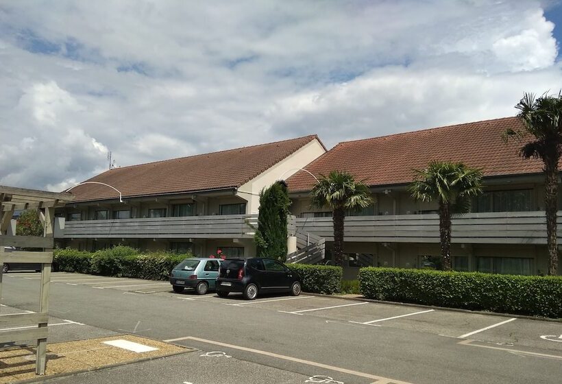 Отель Campanile Grenoble Sud Seyssins