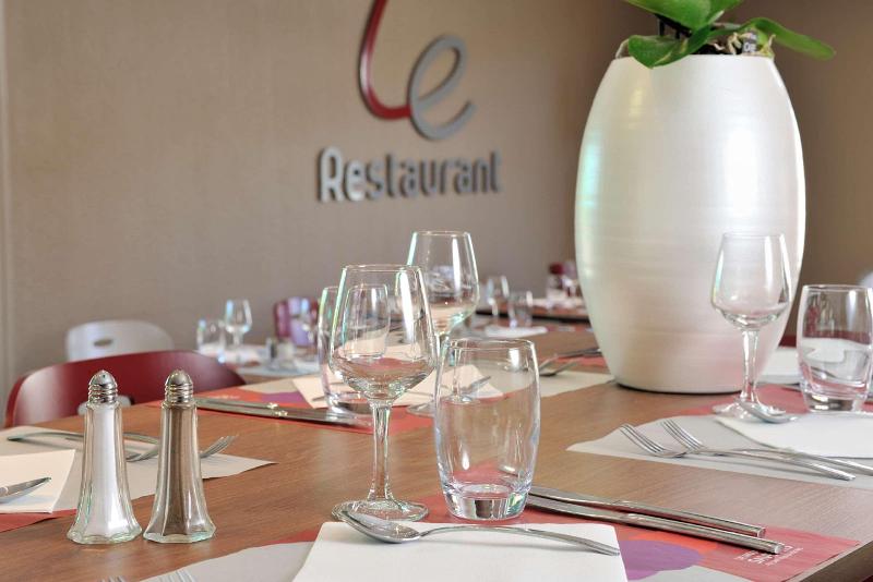 Отель Campanile Grenoble Sud Seyssins