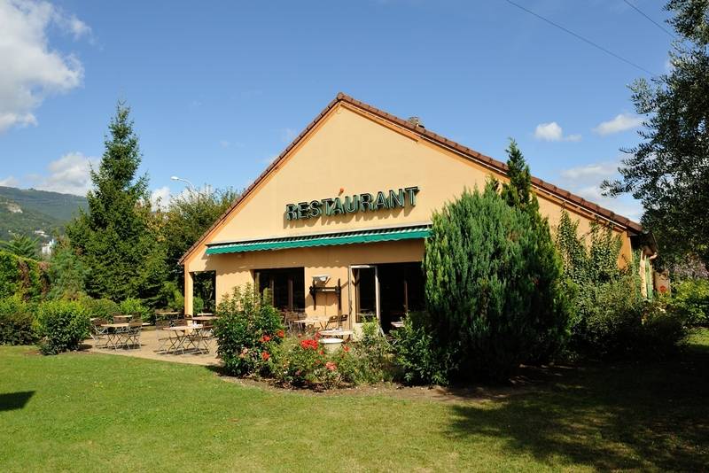 Отель Campanile Grenoble Sud Seyssins