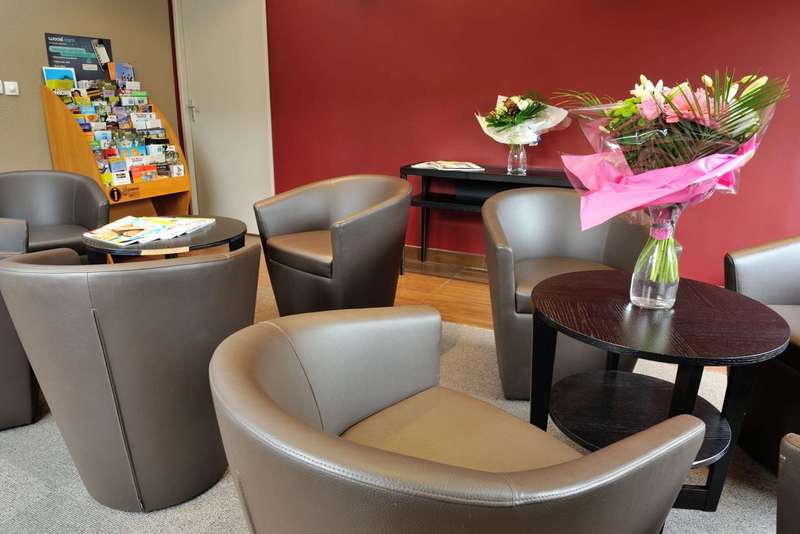 Отель Campanile Grenoble Sud Seyssins