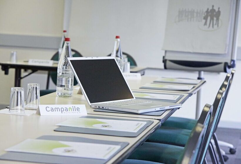 ホテル Campanile Lens