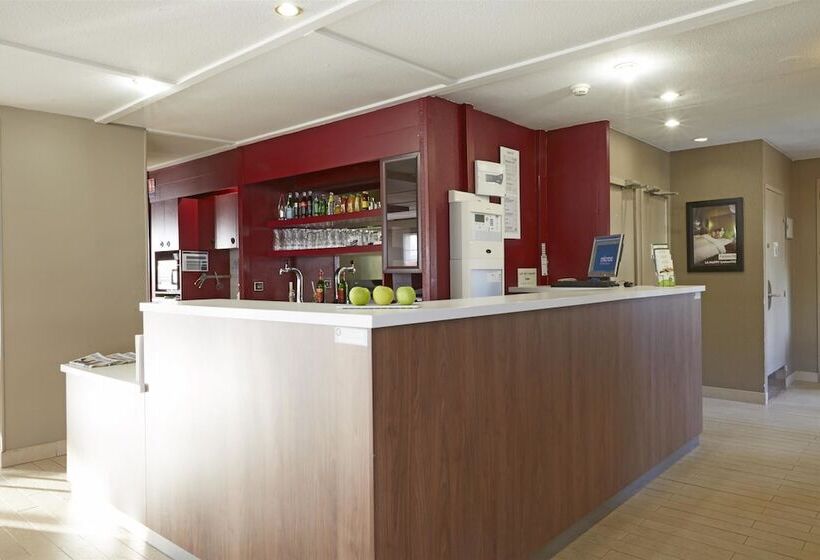 ホテル Campanile Lens