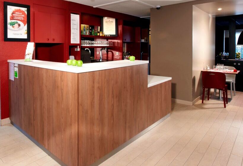 ホテル Campanile Les Ulis   Courtaboeuf