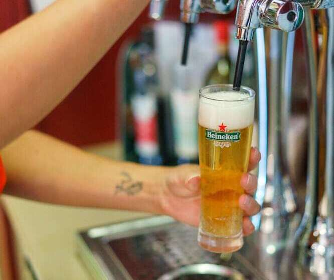 호텔 Campanile Lille Est Villeneuve D Ascq