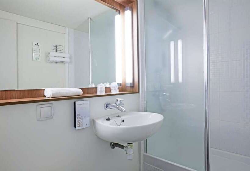 호텔 Campanile Lille Est Villeneuve D Ascq