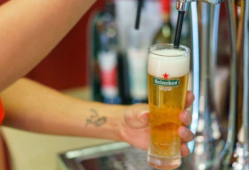 호텔 Campanile Lille Est Villeneuve D Ascq