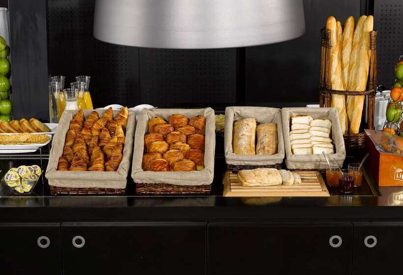 ホテル Campanile Macon Sud  Chaintre