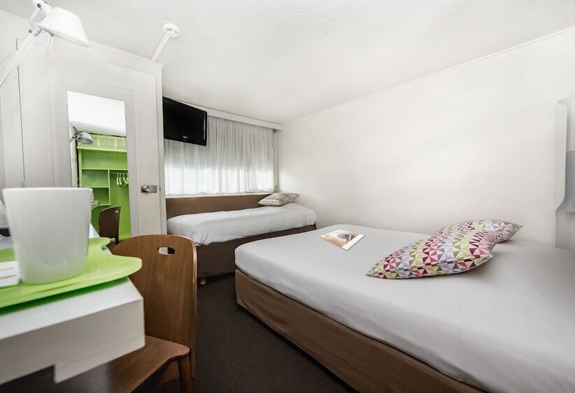 Отель Campanile Marne La Vallee  Torcy