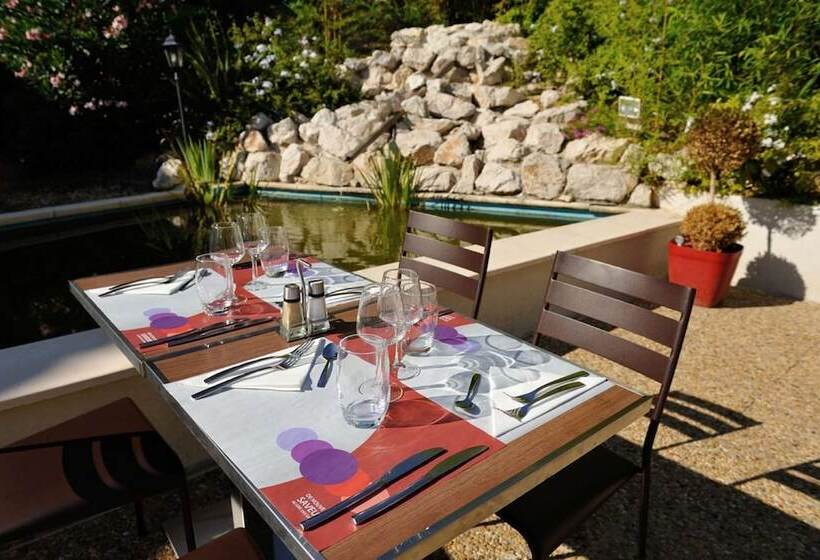 فندق Campanile Marseille Saint Antoine