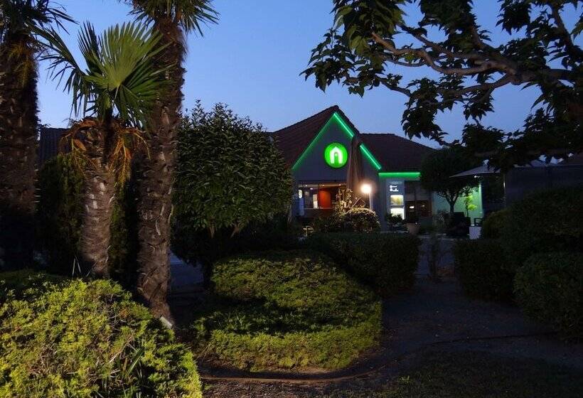 فندق Campanile Marseille Saint Antoine