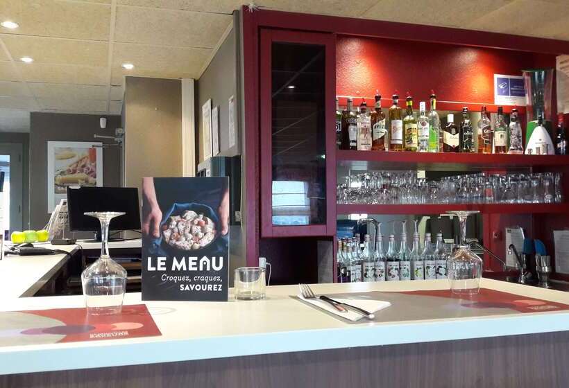 בית מלון כפרי Campanile Montluçon ~ Saint Victor