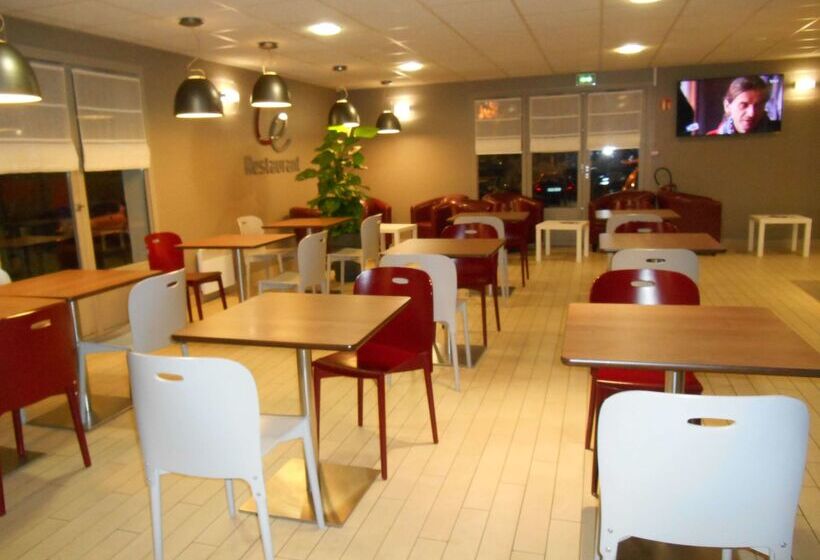 בית מלון כפרי Campanile Montluçon ~ Saint Victor