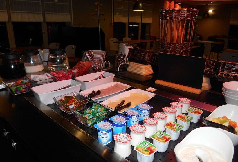 בית מלון כפרי Campanile Montluçon ~ Saint Victor