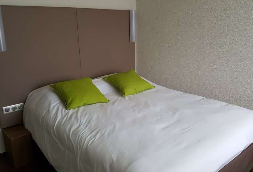 בית מלון כפרי Campanile Montluçon ~ Saint Victor