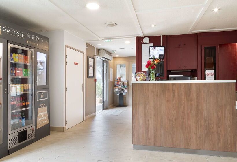 Отель Campanile Morangis Orly