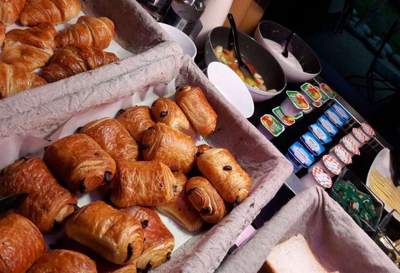 فندق Campanile Nevers Nord Varennesvauzelles