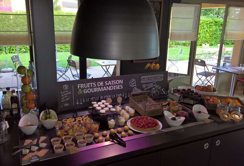 فندق Campanile Nevers Nord Varennesvauzelles