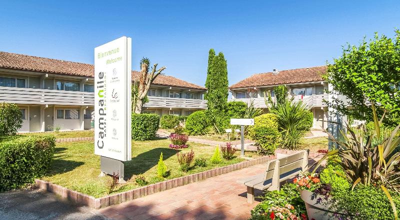 בית מלון כפרי Campanile Nimes Sud  Caissargues