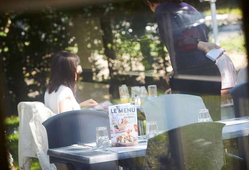 Hotel Campanile Orleans   La Source